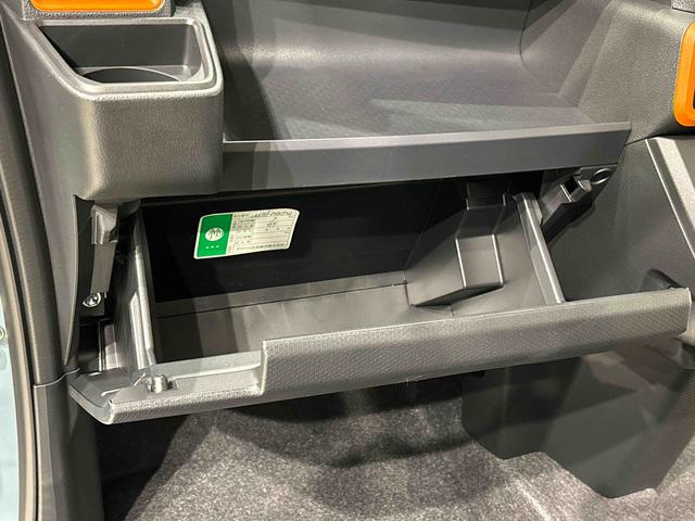 タント ファンクロス　　　　電子パーキング　　　ＬＥＤヘッドライト　ＬＥＤオートライト　パワースライドドアウェルカムオープン機能　電動パーキングブレーキ　運転席助手席シートヒーター　アルミホイール　キーフリーシステム　　オート電動格納式ドアミラー（32枚目）