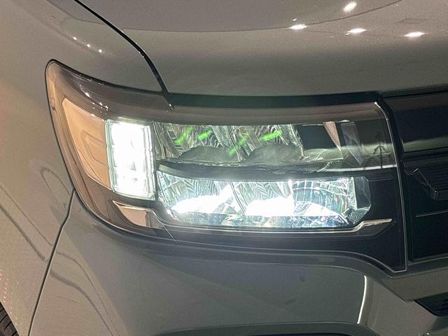 タント ファンクロス　　　　電子パーキング　　　ＬＥＤヘッドライト　ＬＥＤオートライト　パワースライドドアウェルカムオープン機能　電動パーキングブレーキ　運転席助手席シートヒーター　アルミホイール　キーフリーシステム　　オート電動格納式ドアミラー（46枚目）