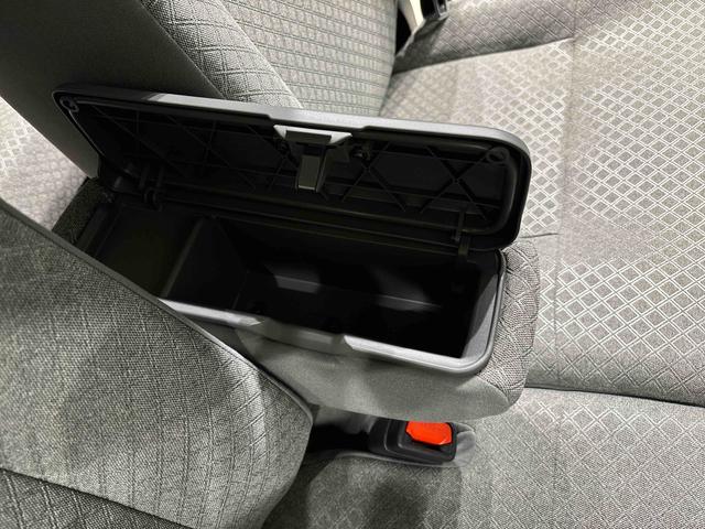 タント Ｘ　バックカメラ　前席シートヒーター　左側パワースライドドア　ＬＥＤオートライト　パワースライドドアウェルカムオープン機能　電動格納式ドアミラー　助手席ロングスライド　助手席イージークローザー　　セキュリティアラーム　キーフリーシステム（30枚目）