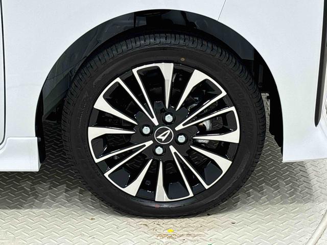 タント カスタムＲＳ　両側パワースライドドア　ターボ付き　パノラマモニター対応純正ナビ装着用アップグレードパック　運転席・助手席シートヒーター　本革巻ステアリングホイール　電動パーキングブレーキブレーキ　オートブレーキホールド機能　オートライト（52枚目）