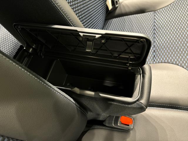 タント カスタムＲＳ（30枚目）