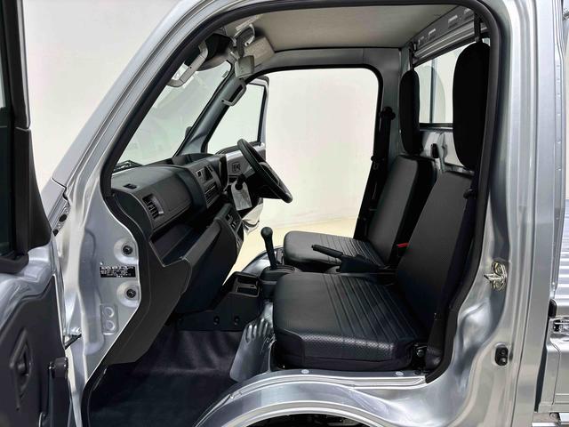 ハイゼットトラック スタンダード 4WD コーナーセンサー AM/FMラジオ ハロゲンヘッドランプ トップシェイドガラス 運転席SRSエアバック バックソナー 電動式パワーステアリング AM/FMラジオ VSC&TRC(30枚目)