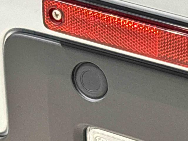 ハイゼットトラック スタンダード 4WD コーナーセンサー AM/FMラジオ ハロゲンヘッドランプ トップシェイドガラス 運転席SRSエアバック バックソナー 電動式パワーステアリング AM/FMラジオ VSC&TRC(32枚目)