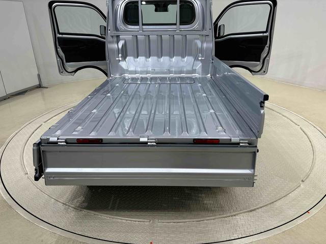 ハイゼットトラック スタンダード 4WD コーナーセンサー AM/FMラジオ ハロゲンヘッドランプ トップシェイドガラス 運転席SRSエアバック バックソナー 電動式パワーステアリング AM/FMラジオ VSC&TRC(34枚目)