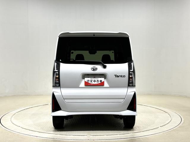 タント カスタムＲＳ　バックカメラ付き　前席シートヒーター　ＬＥＤオートライト　パワースライドドアウェルカムオープン機能　電動パーキングブレーキ　運転席助手席シートヒーター　アルミホイール　キーフリーシステム　　オート電動格納式ドアミラー（9枚目）
