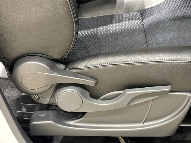 タント カスタムＲＳ　バックカメラ付き　前席シートヒーター　ＬＥＤオートライト　パワースライドドアウェルカムオープン機能　電動パーキングブレーキ　運転席助手席シートヒーター　アルミホイール　キーフリーシステム　　オート電動格納式ドアミラー（28枚目）