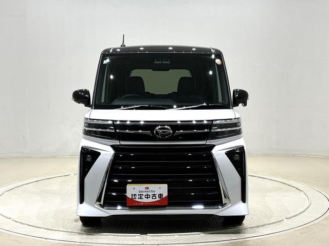 タント カスタムＲＳ　パノラマモニター対応カメラ　ＬＥＤオートライト　パワースライドドアウェルカムオープン機能　電動パーキングブレーキ　運転席助手席シートヒーター　アルミホイール　キーフリーシステム　　オート電動格納式ドアミラー（6枚目）