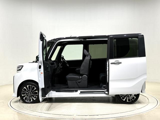 タント カスタムＲＳ　パノラマモニター対応カメラ　ＬＥＤオートライト　パワースライドドアウェルカムオープン機能　電動パーキングブレーキ　運転席助手席シートヒーター　アルミホイール　キーフリーシステム　　オート電動格納式ドアミラー（8枚目）
