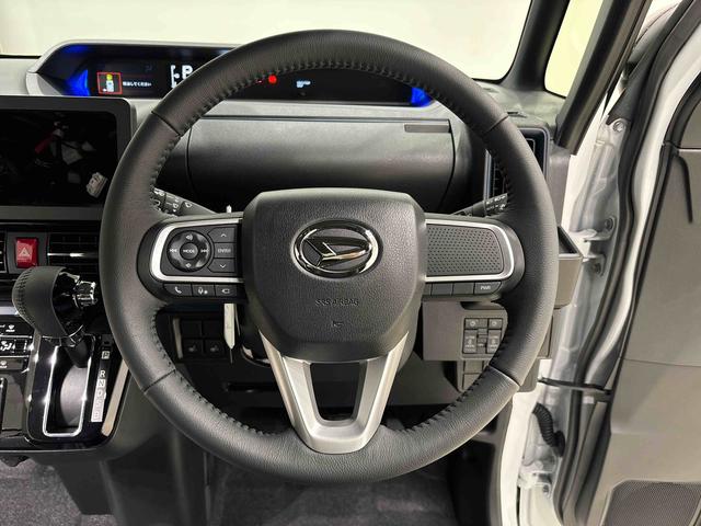 タント カスタムＲＳ　パノラマモニター対応カメラ　ＬＥＤオートライト　パワースライドドアウェルカムオープン機能　電動パーキングブレーキ　運転席助手席シートヒーター　アルミホイール　キーフリーシステム　　オート電動格納式ドアミラー（14枚目）