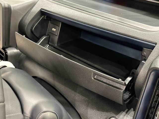 タント カスタムＲＳ　パノラマモニター対応カメラ　ＬＥＤオートライト　パワースライドドアウェルカムオープン機能　電動パーキングブレーキ　運転席助手席シートヒーター　アルミホイール　キーフリーシステム　　オート電動格納式ドアミラー（28枚目）