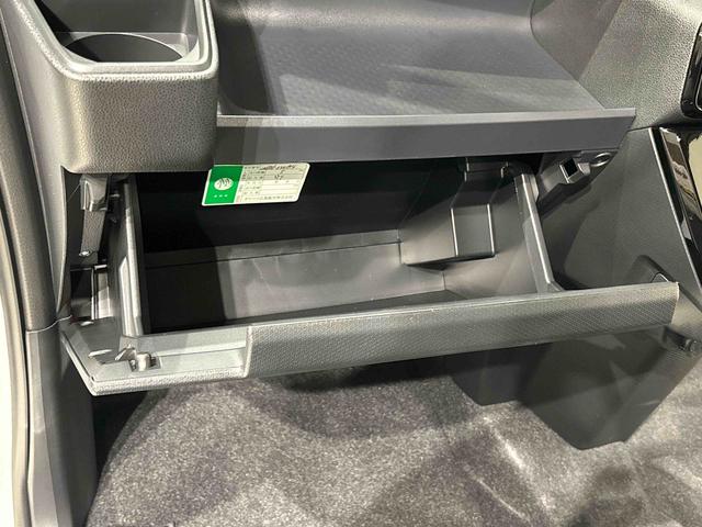 タント カスタムＲＳ　パノラマモニター対応カメラ　ＬＥＤオートライト　パワースライドドアウェルカムオープン機能　電動パーキングブレーキ　運転席助手席シートヒーター　アルミホイール　キーフリーシステム　　オート電動格納式ドアミラー（34枚目）