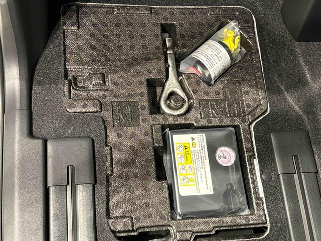 タント カスタムＲＳ　パノラマモニター対応カメラ　ＬＥＤオートライト　パワースライドドアウェルカムオープン機能　電動パーキングブレーキ　運転席助手席シートヒーター　アルミホイール　キーフリーシステム　　オート電動格納式ドアミラー（35枚目）