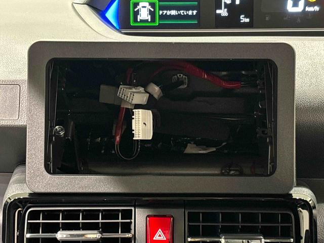 タント カスタムＲＳ　パノラマモニター対応カメラ　ＬＥＤオートライト　パワースライドドアウェルカムオープン機能　オート電動格納式ドアミラー　助手席ロングスライド　助手席イージークローザー　アルミホイール　キーフリーシステム（17枚目）