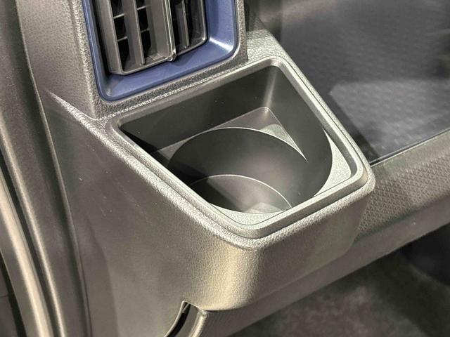 タント カスタムＲＳ　パノラマモニター対応カメラ　ＬＥＤオートライト　パワースライドドアウェルカムオープン機能　オート電動格納式ドアミラー　助手席ロングスライド　助手席イージークローザー　アルミホイール　キーフリーシステム（33枚目）