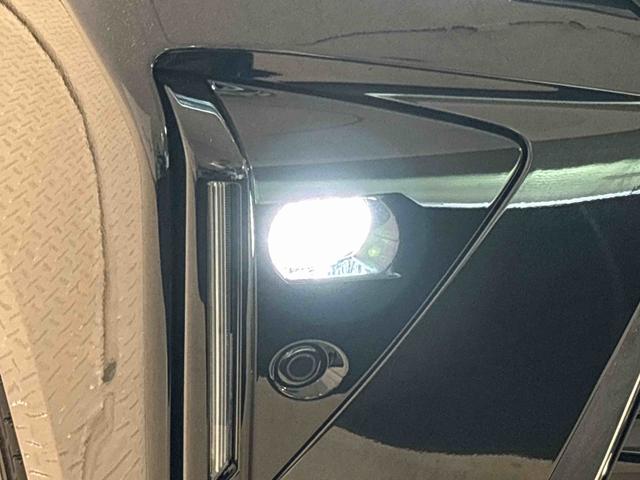 タント カスタムＲＳ　パノラマモニター対応カメラ　ＬＥＤオートライト　パワースライドドアウェルカムオープン機能　オート電動格納式ドアミラー　助手席ロングスライド　助手席イージークローザー　アルミホイール　キーフリーシステム（49枚目）