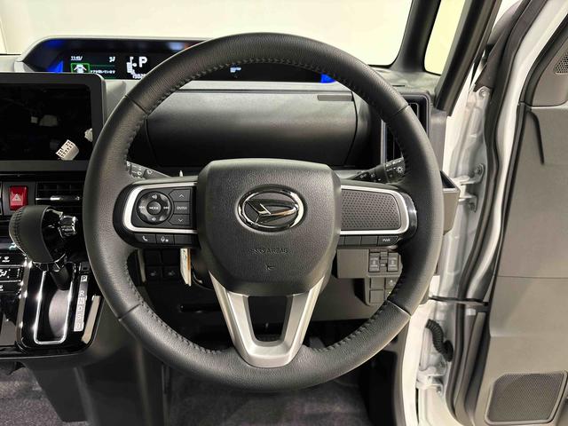 タント カスタムRS 4WD コーナーセンサー バックカメラ付き LEDオートライト パワースライドドアウェルカムオープン機能 電動パーキングブレーキ 運転席助手席シートヒーター アルミホイール キーフリーシステム オート電動格納式ドアミラー(12枚目)