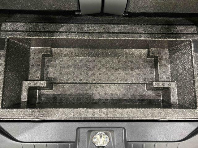 タント カスタムRS 4WD コーナーセンサー バックカメラ付き LEDオートライト パワースライドドアウェルカムオープン機能 電動パーキングブレーキ 運転席助手席シートヒーター アルミホイール キーフリーシステム オート電動格納式ドアミラー(40枚目)