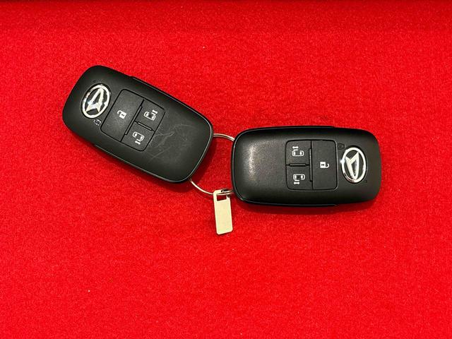 タント カスタムRS 4WD コーナーセンサー バックカメラ付き LEDオートライト パワースライドドアウェルカムオープン機能 電動パーキングブレーキ 運転席助手席シートヒーター アルミホイール キーフリーシステム オート電動格納式ドアミラー(52枚目)