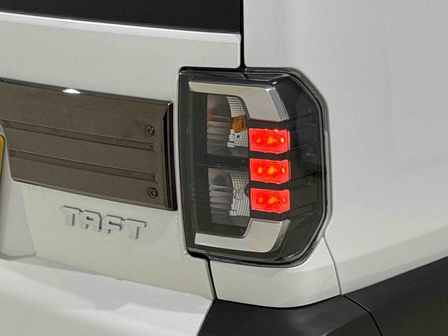 タフト Ｇ　ダーククロムベンチャー　スカイフィールトップ　クロムパック　メッキパック　シルバーアンダーガーニッシュ　インテリアアクセント　ＬＥＤオートハイビーム＆フォグランプ　電動パーキングブレーキ　バックカメラ　アルミホイール（46枚目）