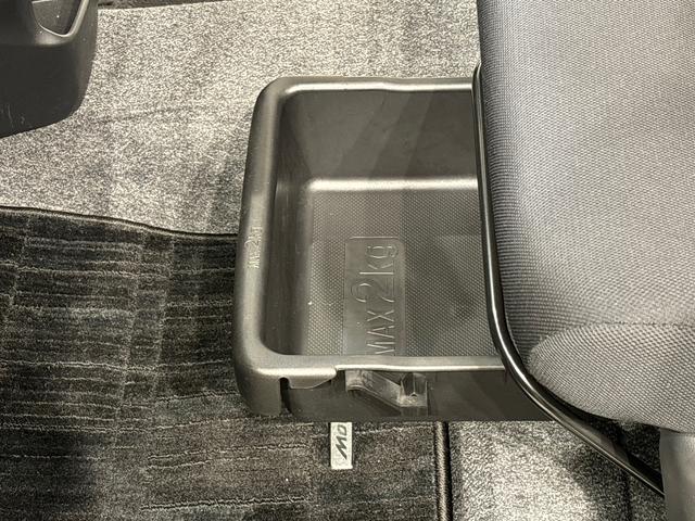 ムーヴ カスタム　ＲＳ　バックカメラ　ＥＴＣ車載器　オートエアコン　アルミホイール　オートライト　プッシュボタンスタート　セキュリティアラーム　運転席シートリフター　電動格納ドアミラー（30枚目）