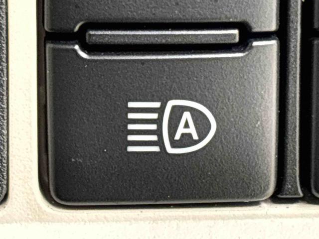 ムーヴキャンバス Ｇメイクアップリミテッド　ＳＡＩＩＩ　全方位モニターカメラ　ドライブレコーダー　後席両側パワースライドドア　ＬＥＤヘッドライト・フォグランプ　サイドエアバッグ　オートライト　オートエアコン　プッシュボタンスタート　キーフリーシステム（22枚目）