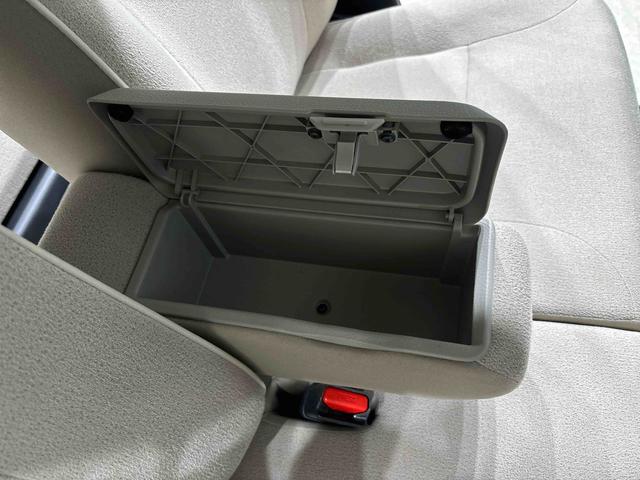 ムーヴキャンバス Ｇメイクアップリミテッド　ＳＡＩＩＩ　全方位モニターカメラ　ドライブレコーダー　後席両側パワースライドドア　ＬＥＤヘッドライト・フォグランプ　サイドエアバッグ　オートライト　オートエアコン　プッシュボタンスタート　キーフリーシステム（34枚目）