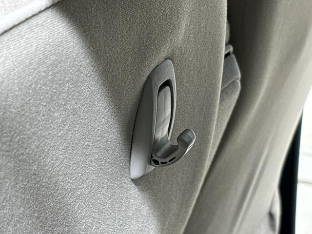 ムーヴキャンバス Ｇメイクアップリミテッド　ＳＡＩＩＩ　全方位モニターカメラ　ドライブレコーダー　後席両側パワースライドドア　ＬＥＤヘッドライト・フォグランプ　サイドエアバッグ　オートライト　オートエアコン　プッシュボタンスタート　キーフリーシステム（40枚目）