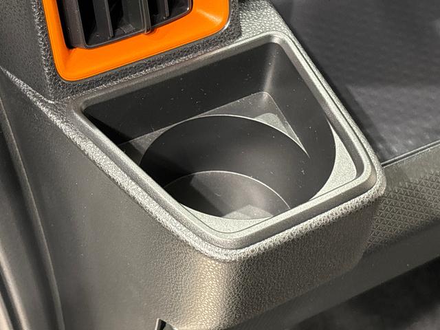 ����ȑ��@�荞�ݎ��J�b�v�z���_�[