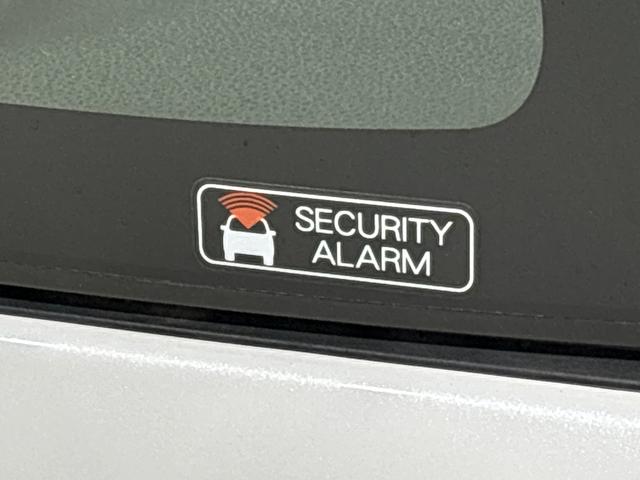 �s���Ƀh�A���J����Ǝ����u�U�[����A�O���ɃN���N�V�����ňُ�����m�点����Z�L�����e�B�A���[��