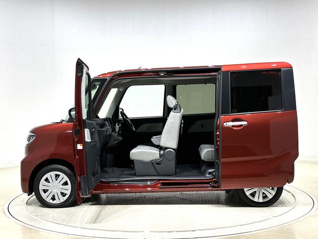 タント Ｘ　ＬＥＤオートライト　パワースライドドアウェルカムオープン機能　電動パーキングブレーキ　運転席助手席シートヒーター　　フルホイールキャツプ　キーフリーシステム　　オート電動格納式ドアミラー（8枚目）