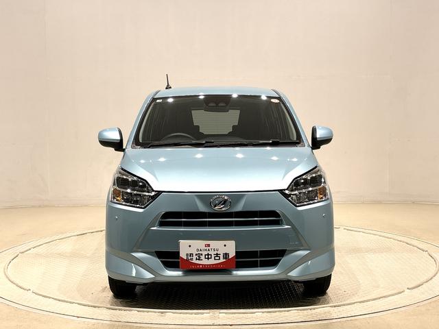 ミライース Ｘ　ＳＡＩＩＩ　ディスプレイオーディオ　バックモニター　ＬＥＤヘッドランプ　セキュリティアラーム　コーナーセンサー　１４インチフルホイールキャップ　キーレスエントリー　電動格納式ドアミラー　ショツピングフック　マニュアルエアコン（8枚目）