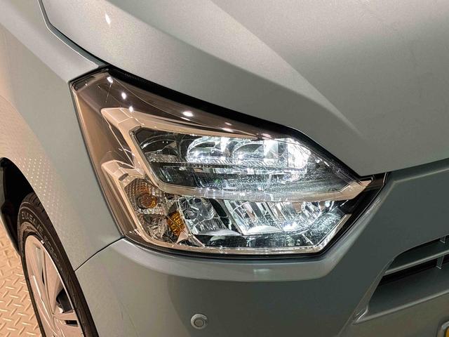 ミライース Ｘ　ＳＡＩＩＩ　ディスプレイオーディオ　バックモニター　ＬＥＤヘッドランプ　セキュリティアラーム　コーナーセンサー　１４インチフルホイールキャップ　キーレスエントリー　電動格納式ドアミラー　ショツピングフック　マニュアルエアコン（40枚目）