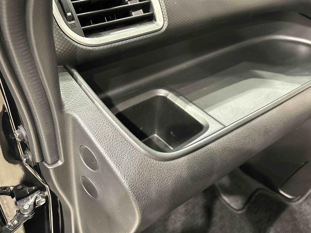 ソリオバンディット ハイブリッドMV ディユアルカメラサポート 2WD 両側電動スライドドア 全方位モニターカメラ アダプティブクルーズコントロール LEDヘッドランプ&フォグランプ カードナビゲーション ドライブレコーダー キーフリーシステム(32枚目)