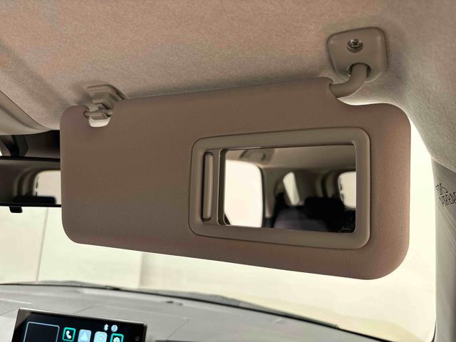 ロッキー X HEV ディスプレイオーディオ ドラレコ ETC LEDヘッドランプ アクティブマルチインフォメーションメーター アルミホイール オートライト プッシュボタンスタート(30枚目)