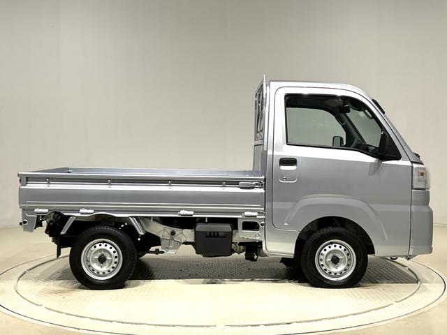 ハイゼットトラック スタンダード ハロゲンヘッドランプ 運転席SRSエアバック 電動式パワーステアリング AM/FMラジオ スペアタイヤ ガードフレーム(7枚目)