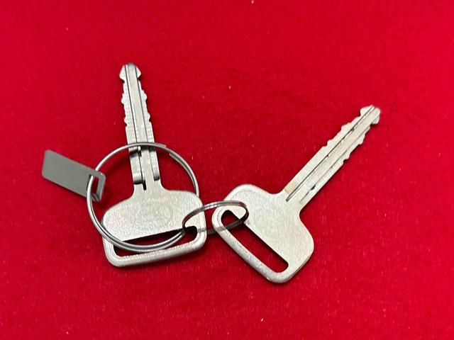 ハイゼットトラック スタンダード ハロゲンヘッドランプ 運転席SRSエアバック 電動式パワーステアリング AM/FMラジオ スペアタイヤ ガードフレーム(42枚目)