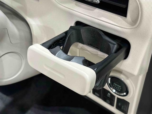 ムーヴキャンバス Ｘリミテッドメイクアップ　ＳＡＩＩＩ　２ＷＤ　ＣＶＴ車　両側電動スライドドア　マルチリフレクターハロゲンヘッドライト　ＬＥＤフォグランプ　社外品カードナビゲーション　バックカメラ　キーフリーシステム　電動格納ドアミラー（28枚目）