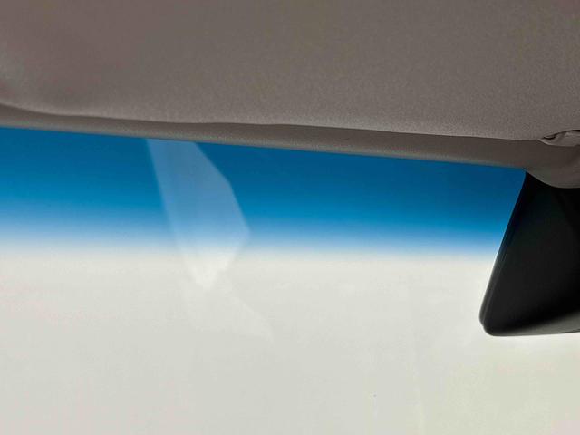 ハイゼットカーゴ スペシャルＳＡＩＩＩ　オートライト　ＥＴＣ車載器　ＬＥＤヘッドランプ　トップシェイドガラス　コーナーセンサー　オーバーヘッドシェルフ　ＡＭ／ＦＭラジオ　スチールホイール　マニュアルエアコン（26枚目）
