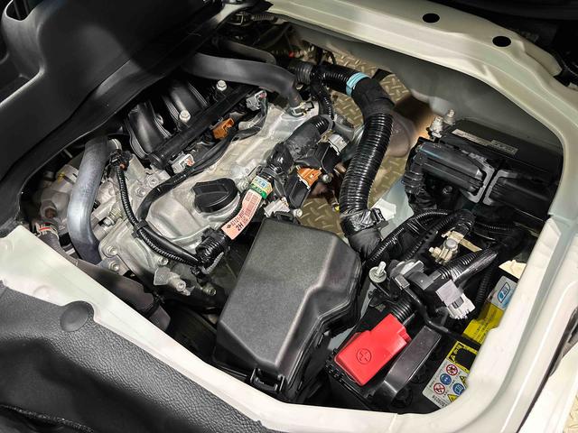 ハイゼットカーゴ スペシャルＳＡＩＩＩ　オートライト　ＥＴＣ車載器　ＬＥＤヘッドランプ　トップシェイドガラス　コーナーセンサー　オーバーヘッドシェルフ　ＡＭ／ＦＭラジオ　スチールホイール　マニュアルエアコン（39枚目）
