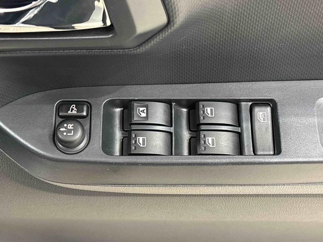 ミライース X リミテッドSAIII LEDヘッドランプ セキュリティアラーム コーナーセンサー 14インチフルホイールキャップ キーレスエントリー 電動格納式ドアミラー ショツピングフック マニュアルエアコン(25枚目)