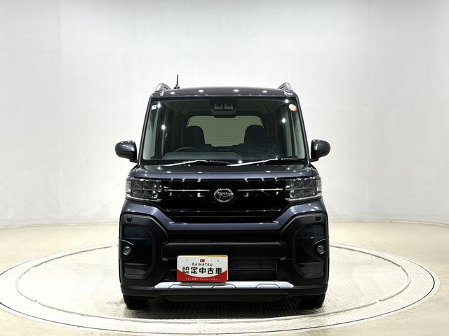 タント ファンクロス　２ＷＤ　ＣＶＴ車　両側電動スライドドア　キーシステム　キーシステム連動電動格納ドアミラー　運転席・助手席シートヒーター　バックカメラ　電動パーキングブレーキ（6枚目）