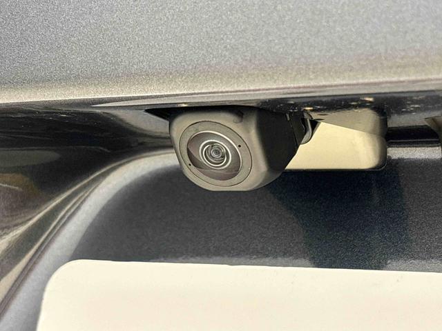 タント ファンクロス　２ＷＤ　ＣＶＴ車　両側電動スライドドア　キーシステム　キーシステム連動電動格納ドアミラー　運転席・助手席シートヒーター　バックカメラ　電動パーキングブレーキ（10枚目）