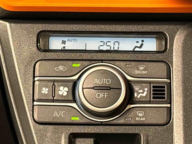 タント ファンクロス　２ＷＤ　ＣＶＴ車　両側電動スライドドア　キーシステム　キーシステム連動電動格納ドアミラー　運転席・助手席シートヒーター　バックカメラ　電動パーキングブレーキ（16枚目）