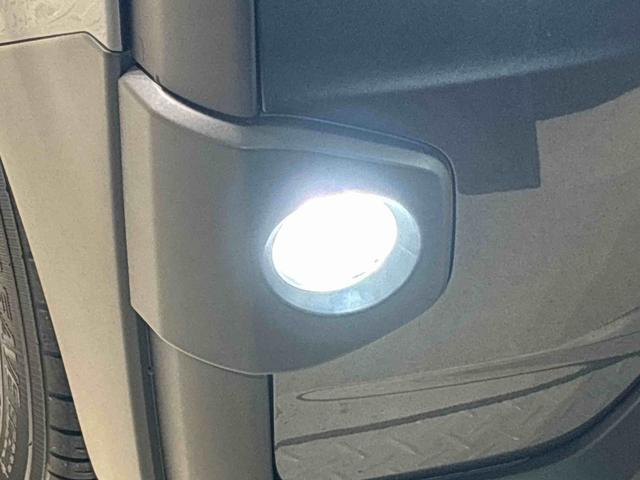 タント ファンクロス　２ＷＤ　ＣＶＴ車　両側電動スライドドア　キーシステム　キーシステム連動電動格納ドアミラー　運転席・助手席シートヒーター　バックカメラ　電動パーキングブレーキ（47枚目）