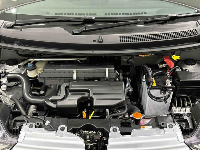 ミライース Ｘ　ＳＡＩＩＩ　手引き式サイドブレーキ　キーレスエントリー　ＬＥＤヘッドランプ　電動格納式ドアミラー　パワーウインドゥ（フロントドア・リヤドア）　スモークドガラス　リバース連動リヤワイパー　コーナーセンサー（フロント２個・リヤ４個）（38枚目）