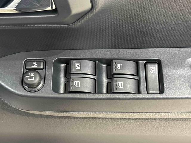 ミライース Ｘ　ＳＡＩＩＩ　ＬＥＤヘッドランプ　セキュリティアラーム　コーナーセンサー　１４インチフルホイールキャップ　キーレスエントリー　電動格納式ドアミラー　ショツピングフック　マニュアルエアコン（23枚目）
