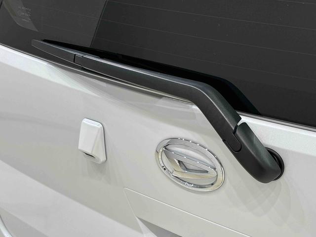 ミライース Ｘ　ＳＡＩＩＩ　ＬＥＤヘッドランプ　セキュリティアラーム　コーナーセンサー　１４インチフルホイールキャップ　キーレスエントリー　電動格納式ドアミラー　ショツピングフック　マニュアルエアコン（33枚目）