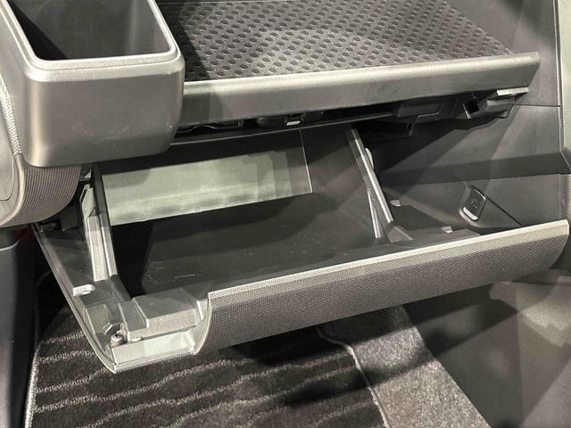 タフト Ｇターボ　クロムベンチャー　ナビ　ＥＴＣ　ドラレコ　スカイフィールトップ　クロムパック　メッキパック　シルバーアンダーガーニッシュ　インテリアアクセント　ＬＥＤオートハイビーム＆フォグランプ　電動パーキングブレーキ　バックカメラ　アルミホイール（34枚目）