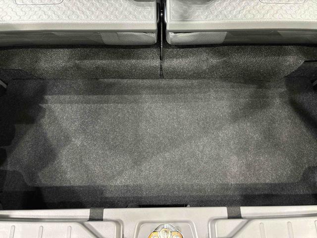 タフト Ｇターボ　ダーククロムベンチャー　バックモニター対応　スカイフィールトップ　クロムパック　メッキパック　シルバーアンダーガーニッシュ　インテリアアクセント　ＬＥＤオートハイビーム＆フォグランプ　電動パーキングブレーキ　バックカメラ　アルミホイール（38枚目）