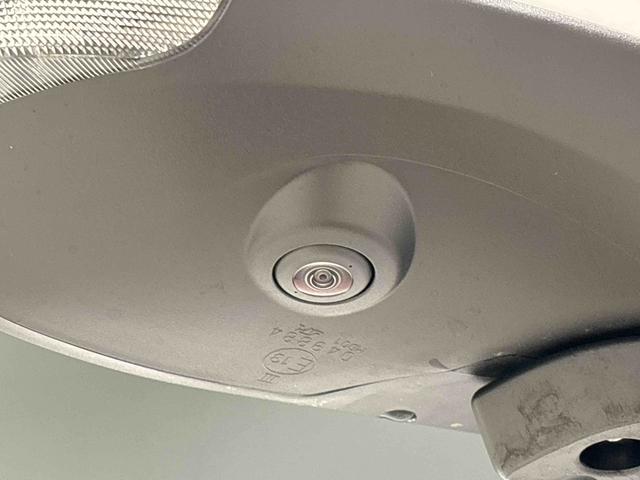 タント カスタムＸ　ＬＥＤオートライト　パワースライドドアウェルカムオープン機能　電動パーキングブレーキ　運転席助手席シートヒーター　アルミホイール　キーフリーシステム　　オート電動格納式ドアミラー（11枚目）
